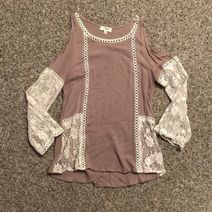 Boutique Bohemian Lacy Top ❤️🎉